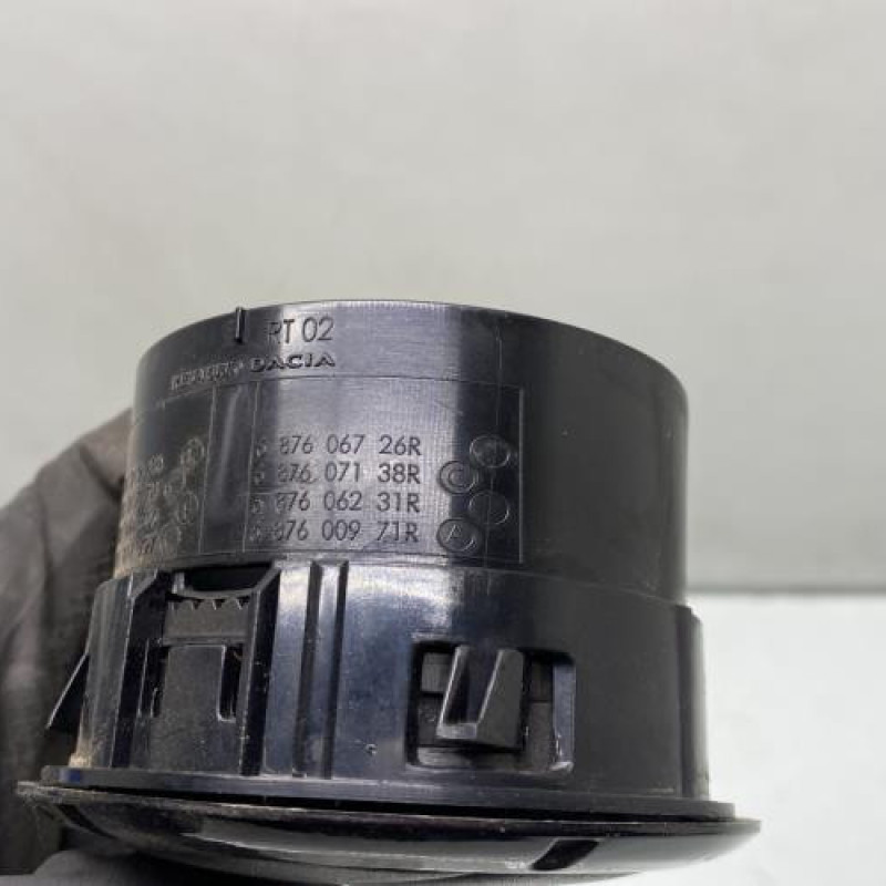 Aerateur tableau de bord avant gauche DACIA DUSTER 1 Photo n°3