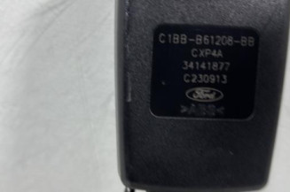 Attache ceinture avant gauche FORD FIESTA 6