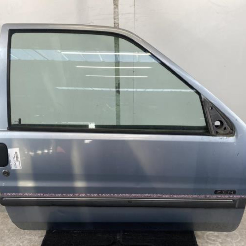 Porte avant droit PEUGEOT 106 Photo n°1