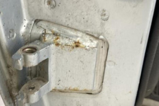 Porte avant droit PEUGEOT 106