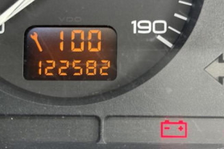 Porte avant droit PEUGEOT 106