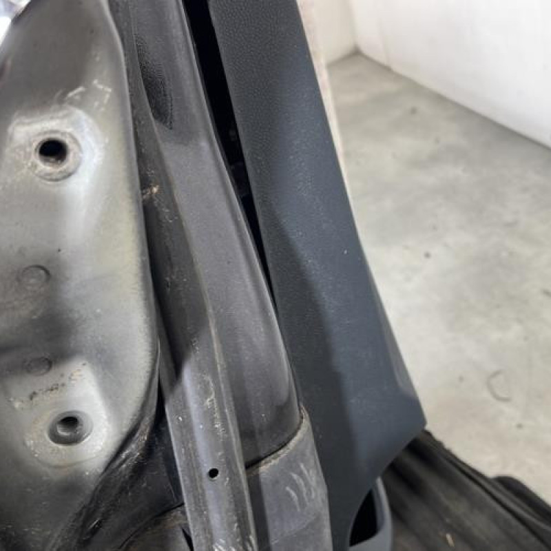 Porte avant droit FORD FIESTA 6 Photo n°5