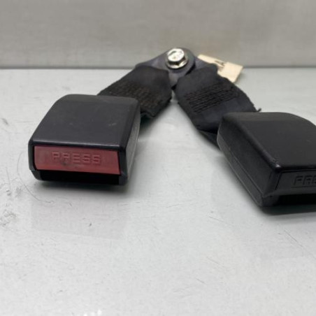 Attache ceinture arriere gauche DACIA DUSTER 1