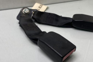 Attache ceinture arriere gauche DACIA DUSTER 1