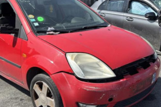 Bouchon de carburant FORD FIESTA 5