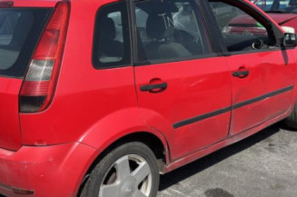 Bouchon de carburant FORD FIESTA 5