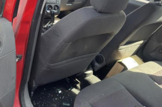 Bouchon de carburant FORD FIESTA 5