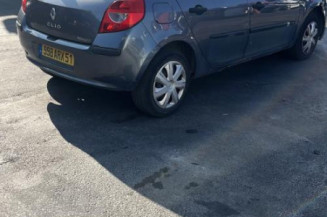 Boitier UCH RENAULT CLIO 3