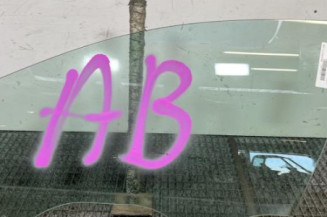 Vitre avant gauche VOLKSWAGEN GOLF 7 Photo n°1