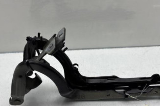 Charniere de capot PEUGEOT 208 1 Photo n°1