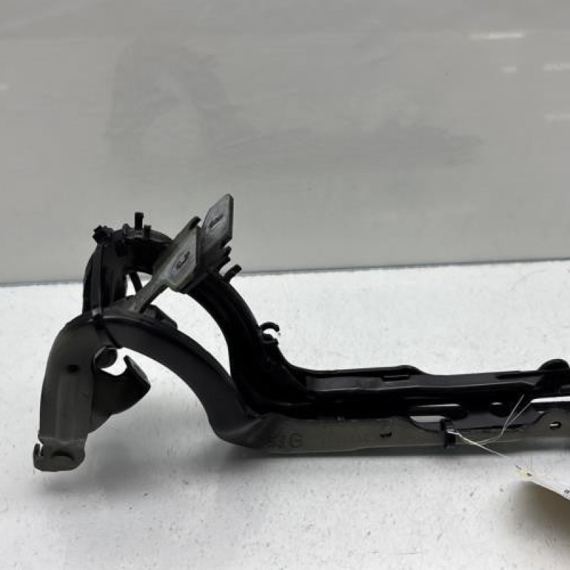 Charniere de capot PEUGEOT 208 1 Photo n°1