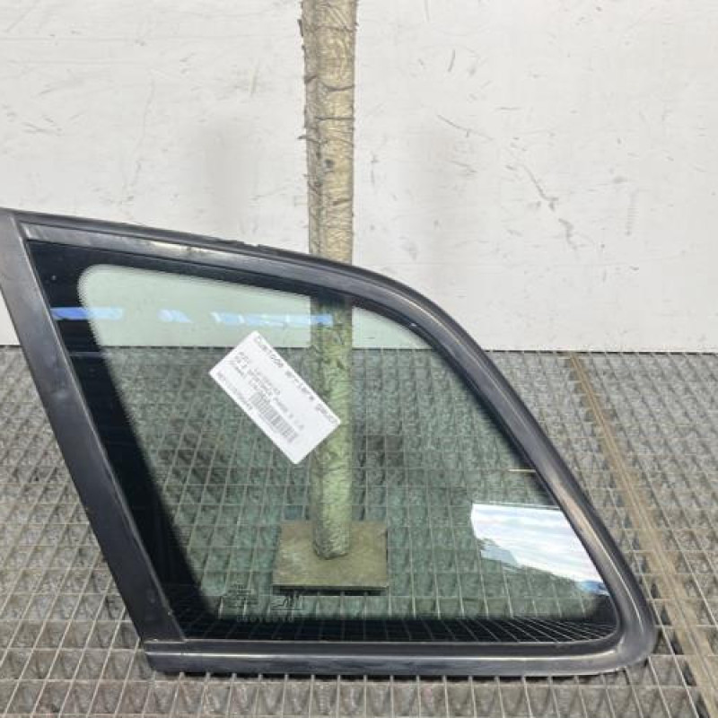 Custode arriere gauche AUDI A3 2 Photo n°1