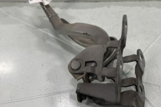 Charniere de capot TOYOTA YARIS 2