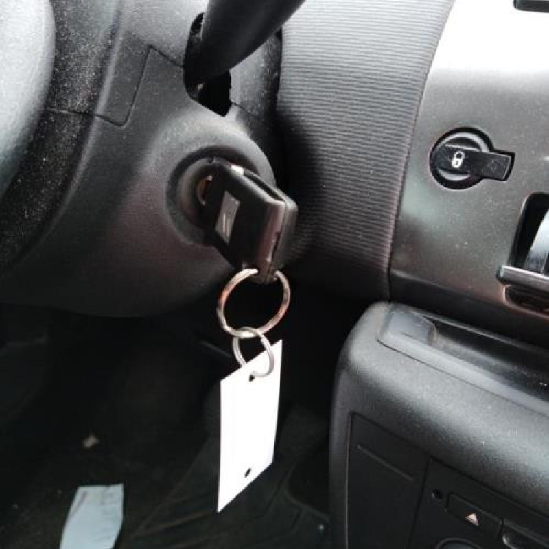 Calculateur moteur CITROEN C4 1 Photo n°9