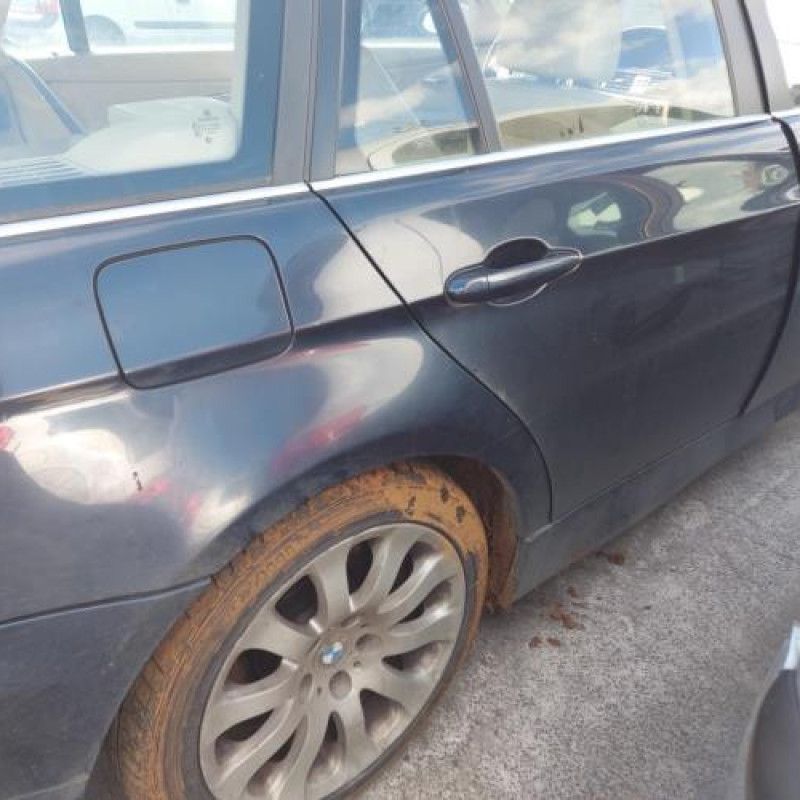 Calculateur moteur BMW SERIE 3 E91 Photo n°7