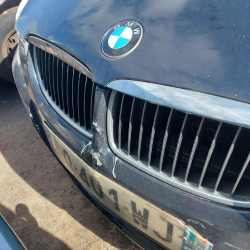 Calculateur moteur BMW SERIE 3 E91 Photo n°13