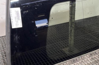 Custode arriere droit NISSAN PATHFINDER 2