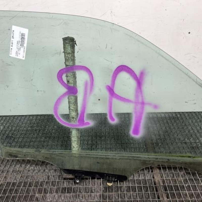 Vitre avant gauche NISSAN PATHFINDER 2 Photo n°4