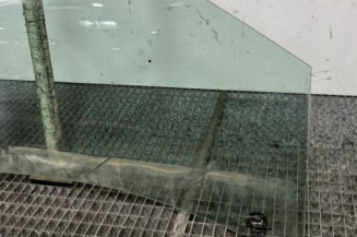 Vitre avant droit RENAULT CLIO 3