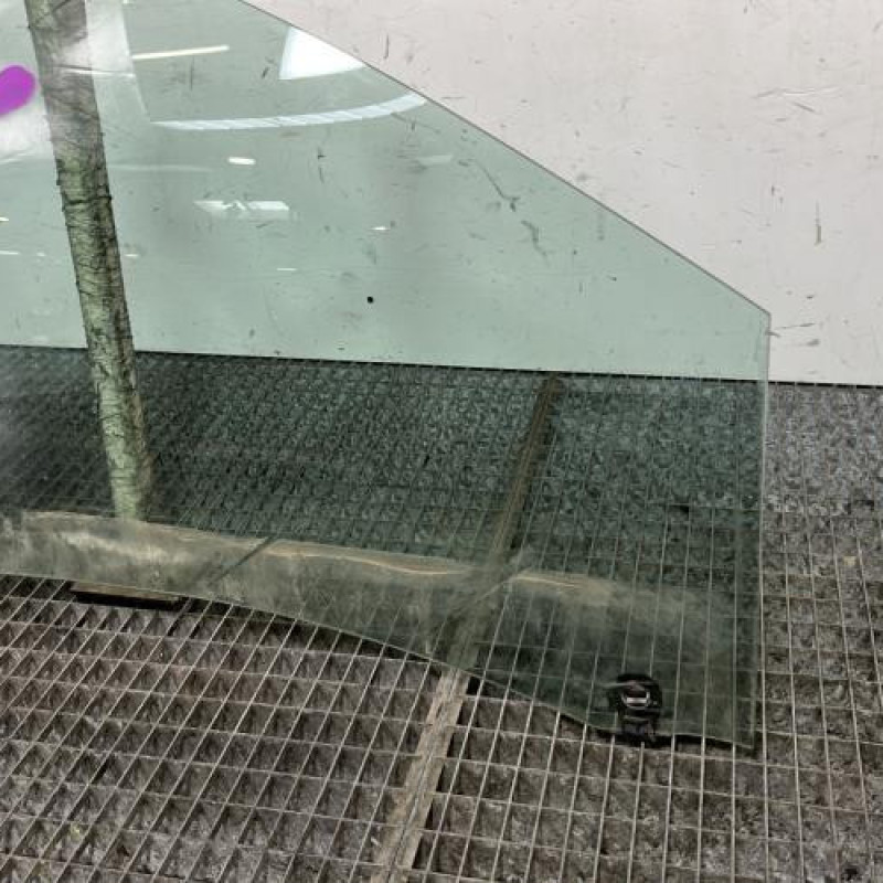 Vitre avant droit RENAULT CLIO 3 Photo n°2