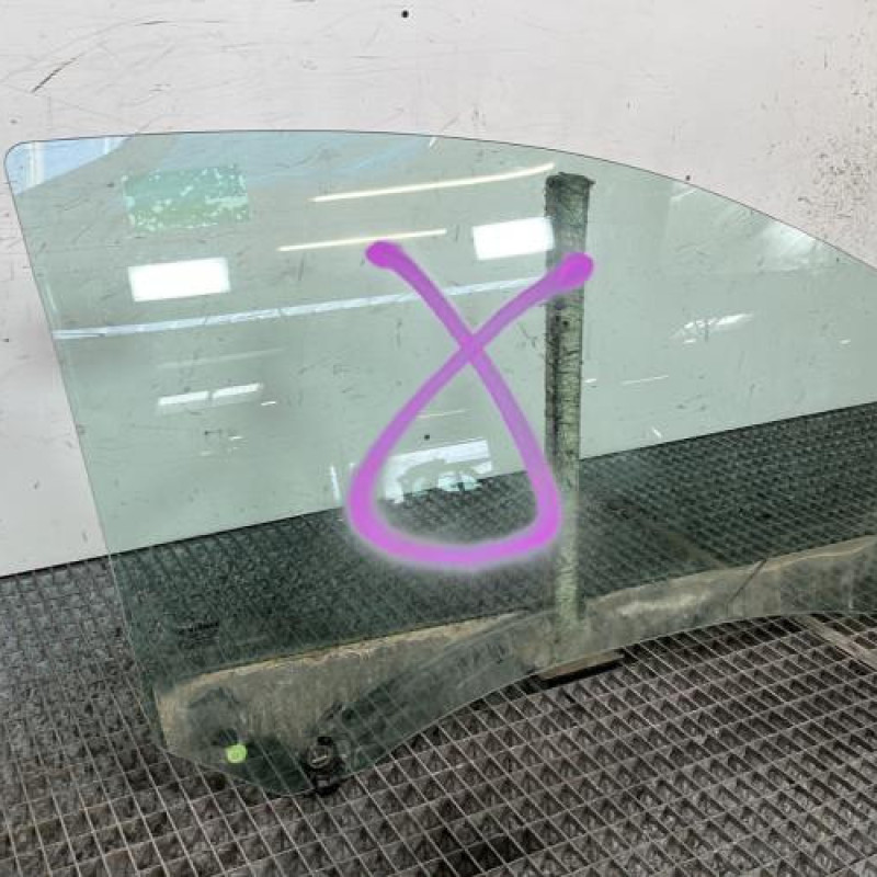 Vitre avant droit RENAULT CLIO 3 Photo n°3