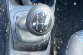 Vitre avant droit RENAULT CLIO 3