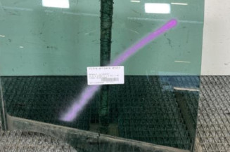 Vitre arriere droit RENAULT CLIO 3 Photo n°1