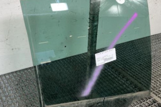 Vitre arriere droit RENAULT CLIO 3