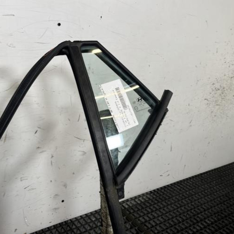 Custode arriere gauche (porte) HYUNDAI I 10 2 Photo n°3