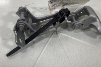 Charniere de porte avant droit RENAULT CLIO 5 Photo n°1