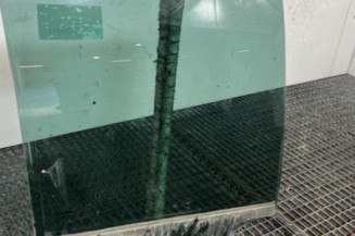 Vitre arriere droit RENAULT CLIO 3