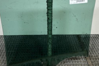 Vitre arriere droit RENAULT CLIO 3