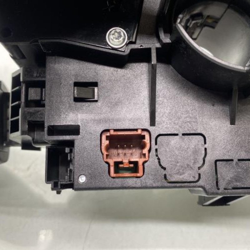 Com (Bloc Contacteur Tournant+Commodo Essuie Glace+Commodo Phare) PEUGEOT 207 Photo n°8