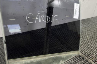 Vitre arriere droit BMW SERIE 1 E87