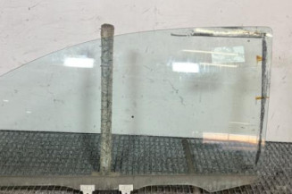 Vitre avant gauche RENAULT TWINGO 2 Photo n°1