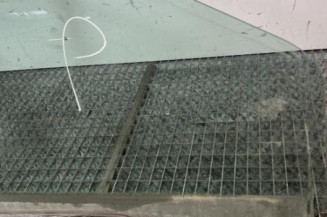 Vitre avant droit RENAULT TWINGO 1