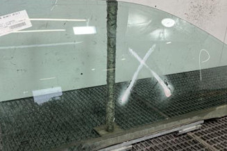 Vitre avant droit RENAULT TWINGO 1