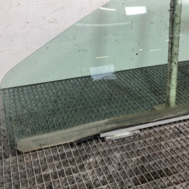 Vitre avant gauche RENAULT TWINGO 1 Photo n°2