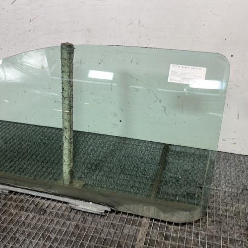 Vitre avant gauche RENAULT TWINGO 1 Photo n°3