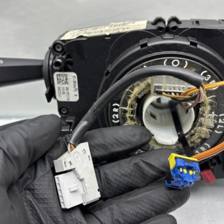 Com (Bloc Contacteur Tournant+Commodo Essuie Glace+Commodo Phare) PEUGEOT 208 1