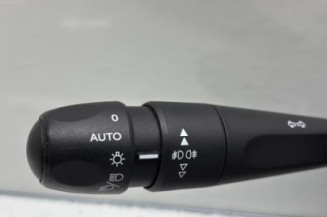 Com (Bloc Contacteur Tournant+Commodo Essuie Glace+Commodo Phare) PEUGEOT 208 1