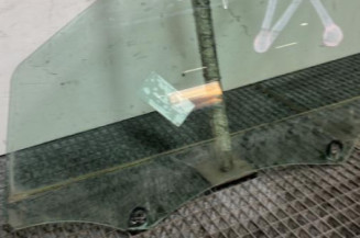 Vitre avant gauche PEUGEOT 308 2