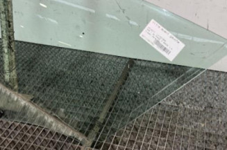 Vitre avant gauche PEUGEOT 508 1 SW