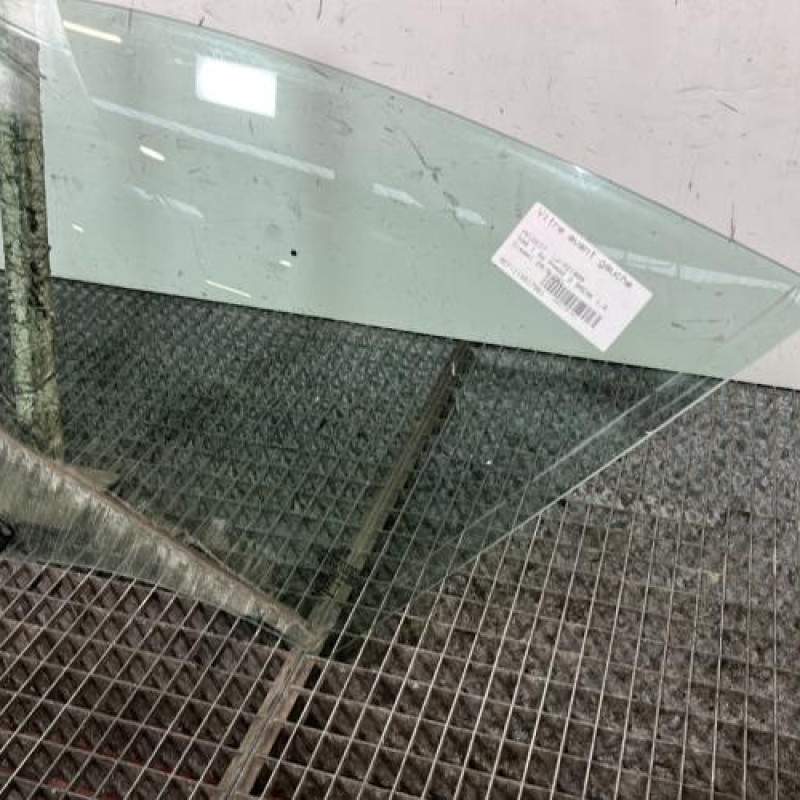 Vitre avant gauche PEUGEOT 508 1 SW Photo n°3