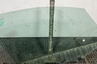 Vitre avant gauche PEUGEOT 508 1 SW