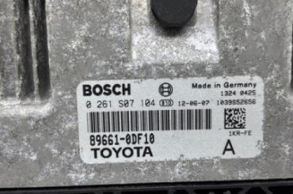 Calculateur moteur TOYOTA YARIS 3