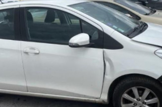 Calculateur moteur TOYOTA YARIS 3