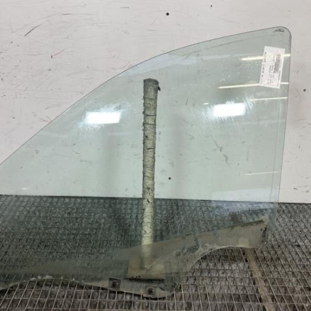 Vitre avant gauche DACIA LOGAN MCV 1 Photo n°1