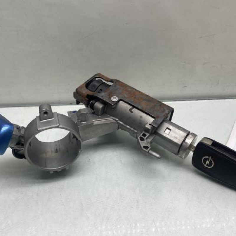 Neiman OPEL CORSA E Photo n°3