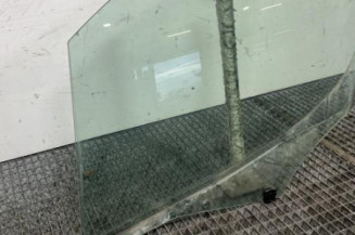 Vitre avant gauche PEUGEOT PARTNER 2